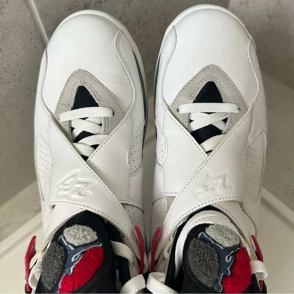 Jordan 8 Retro Bugs Bunny (2013) Sneaker Size 11.5 Men